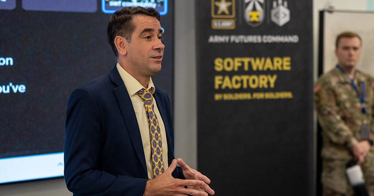 Leonel Garciga during his visit to the U.S. Army software factory in Austin, Texas