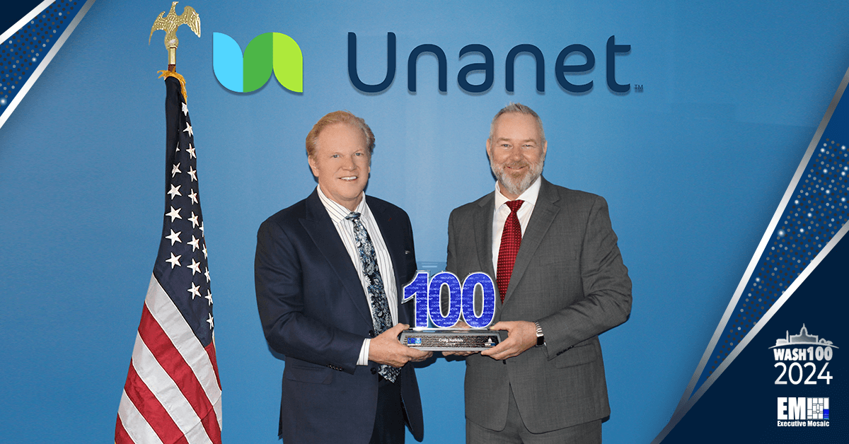 Unanet CEO Craig Halliday Accepts 2024 Wash100 Award From Execuive Mosaic CEO Jim Garrettson